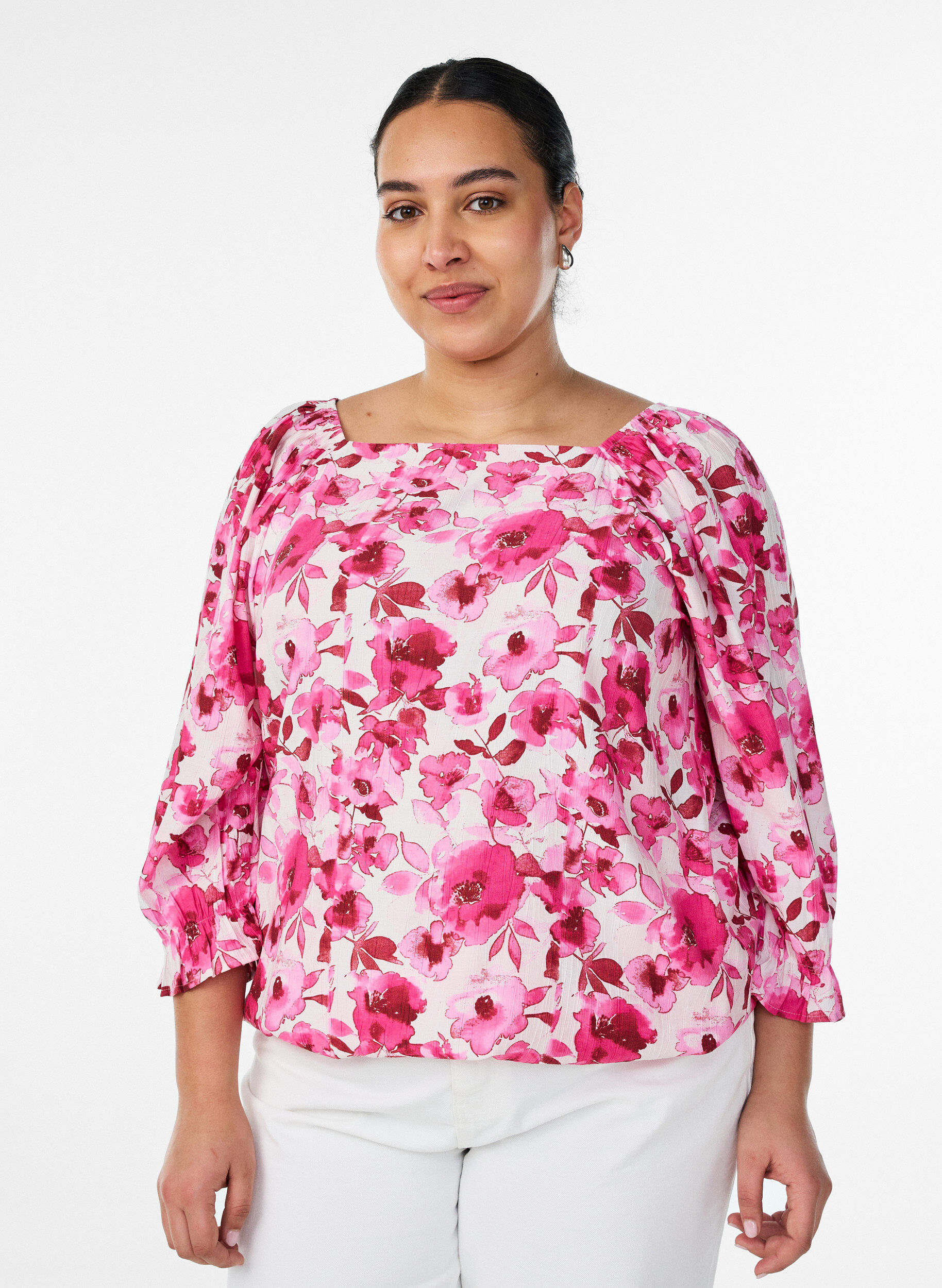 Viskosebluse med firkantet hals og 3/4-ermer, Rosa, Model
