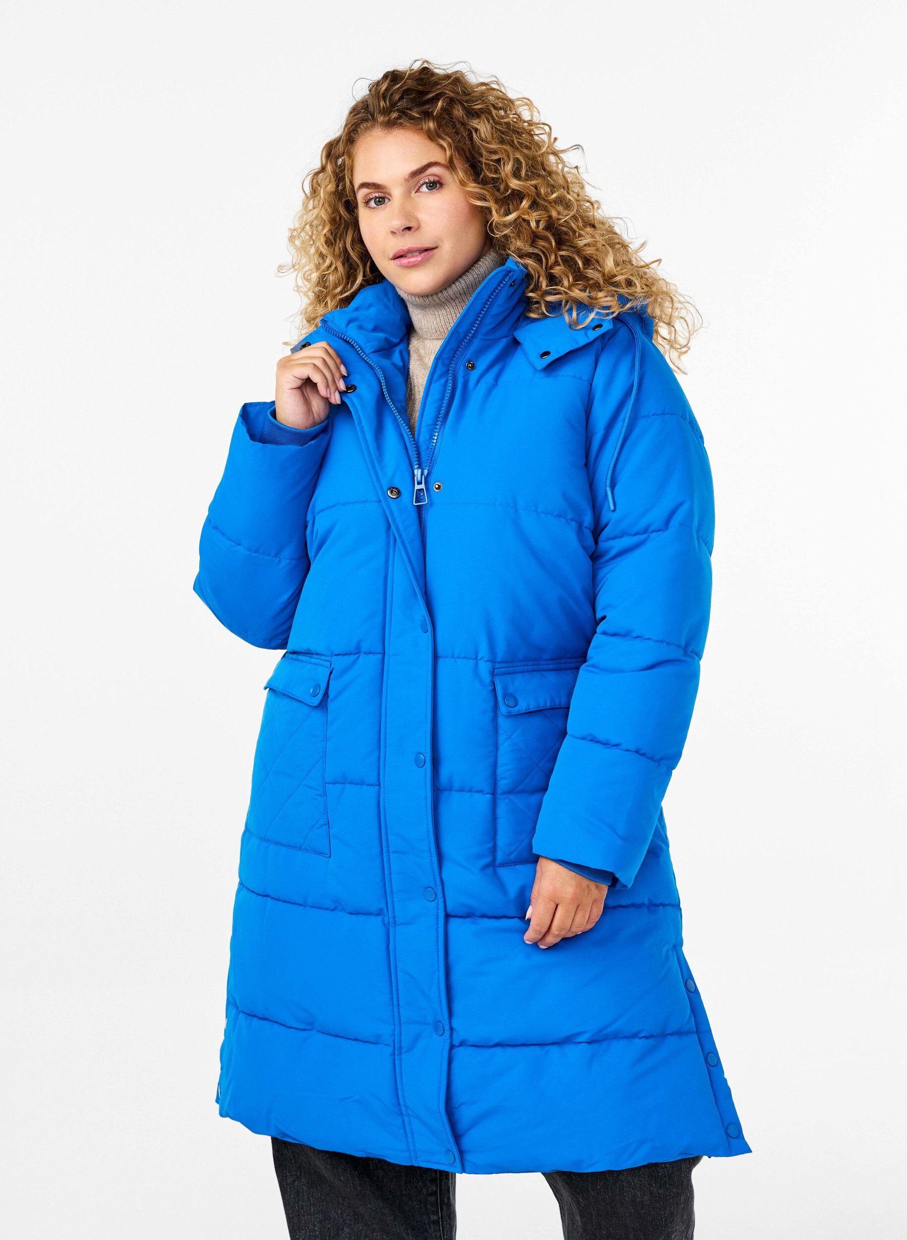 Zizzi Lang Puffer jakke med lommer og hette, Bl&aring;, Model image number 0