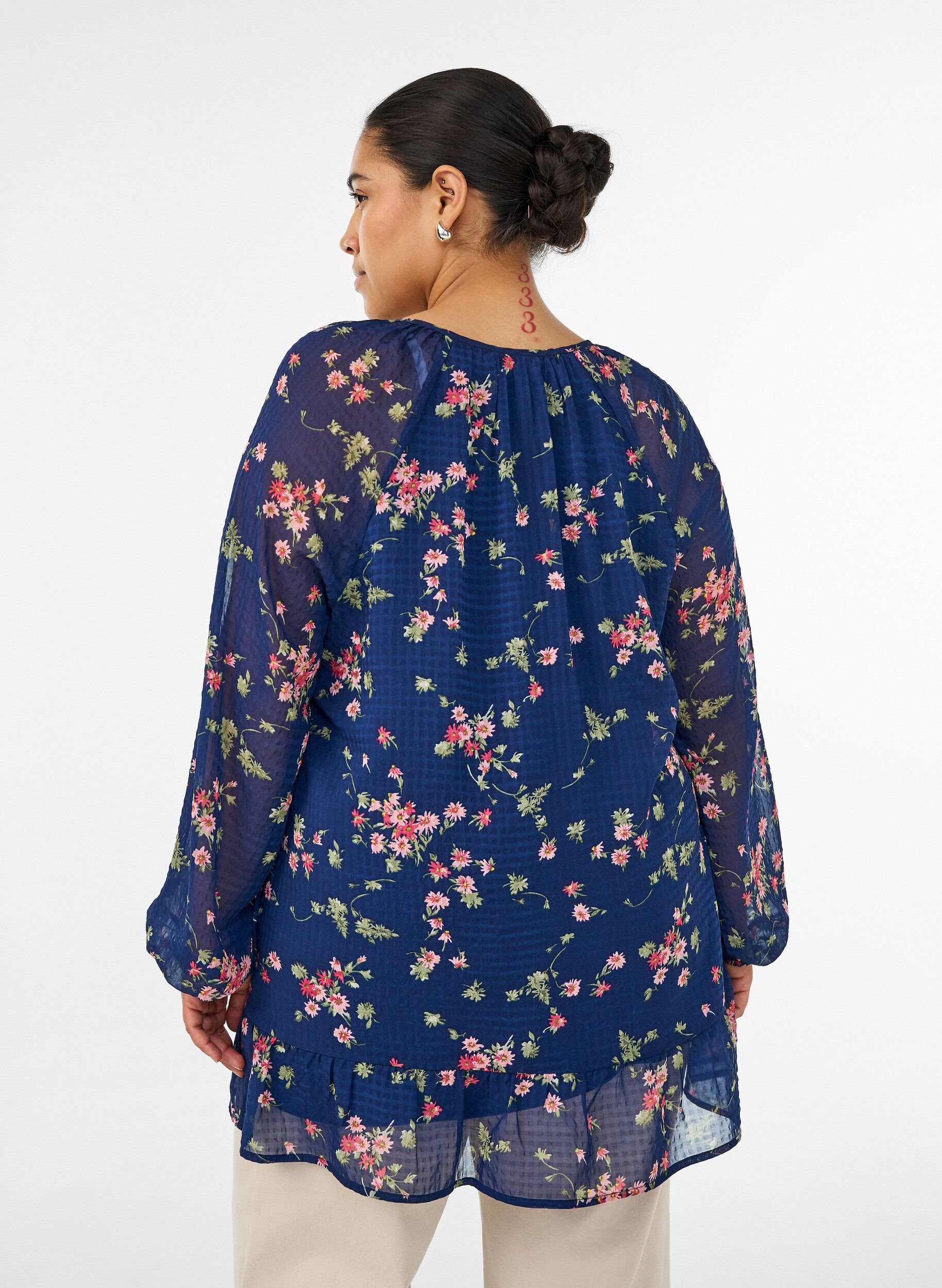 ZizziA-linjeformet tunika med blomsterprint, Bl&aring;, Model image number 2