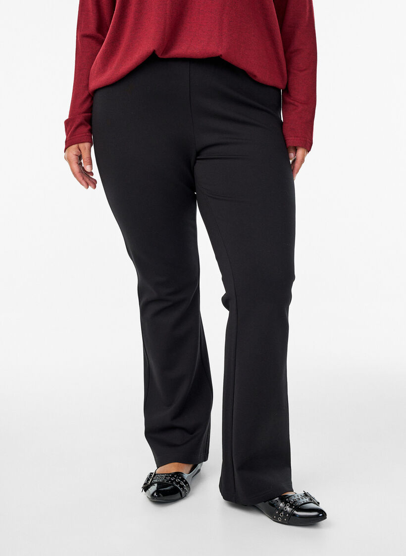 Bootcut-bukse i viskoseblanding, Svart, Model
