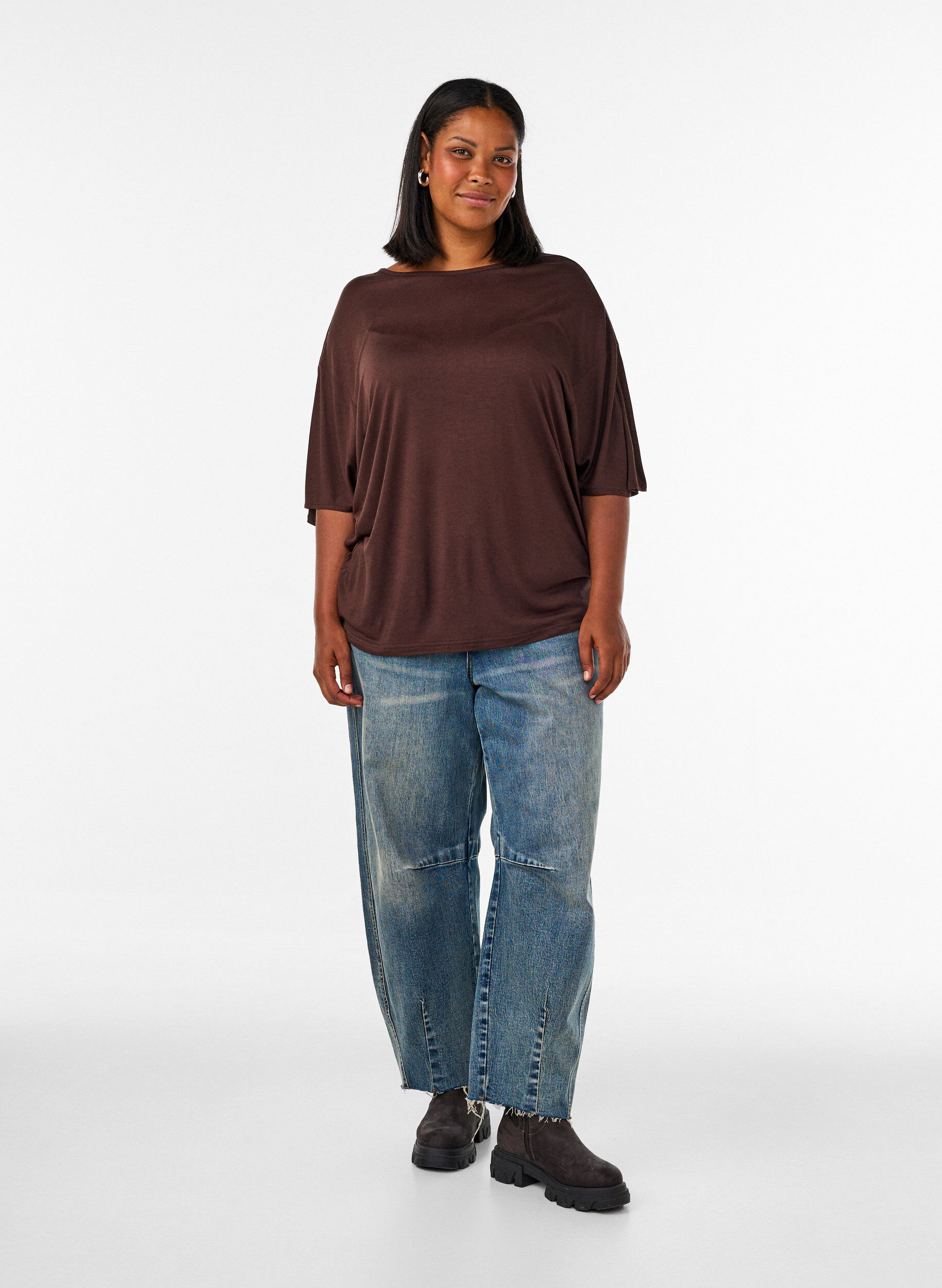 ZizziLoose fit T-skjorte i viskose jersey, Brun, Model image number 1