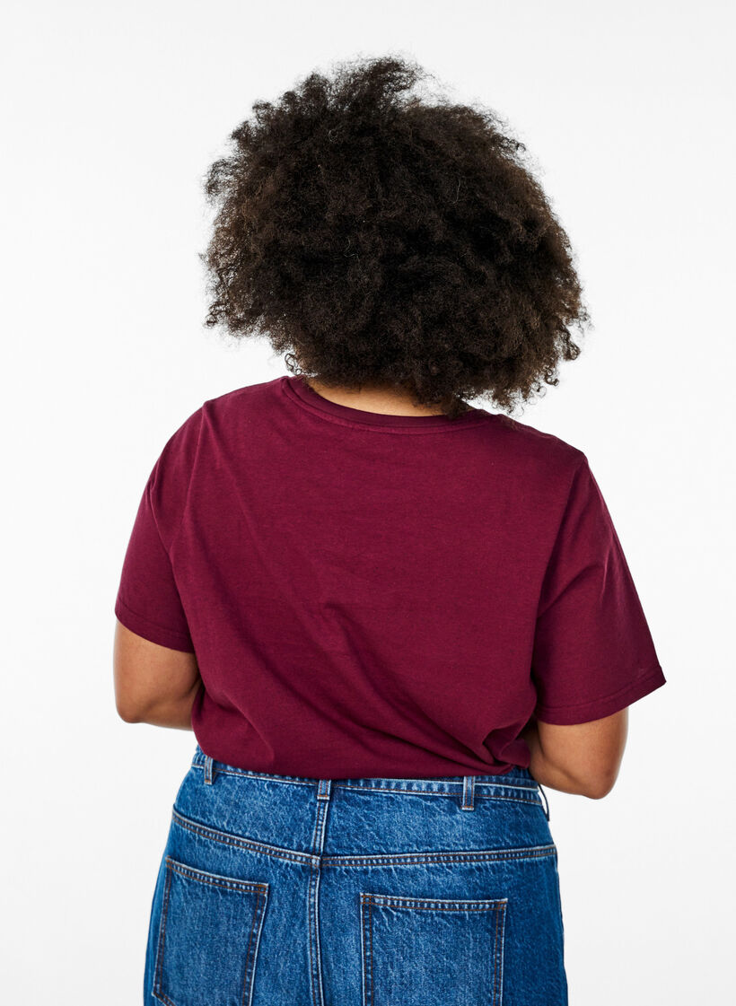T-skjorte i bomull med rund hals, Mørk Bordeaux, Model image number 2