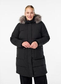 Vannavstøtende parkas med imitert pelskrage, Svart Vannavstøtende parkas med imitert pelskrage, Svart, Model
