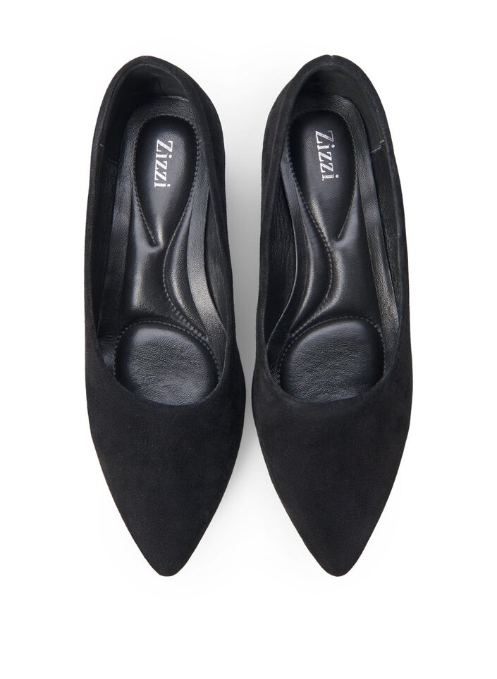Wide fit – Pumps i semsket skinn, Black, Packshot image number 2