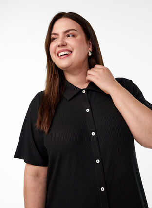 Zizzi Maxikjole i jersey med krage og korte ermer, Svart, Model image number 2