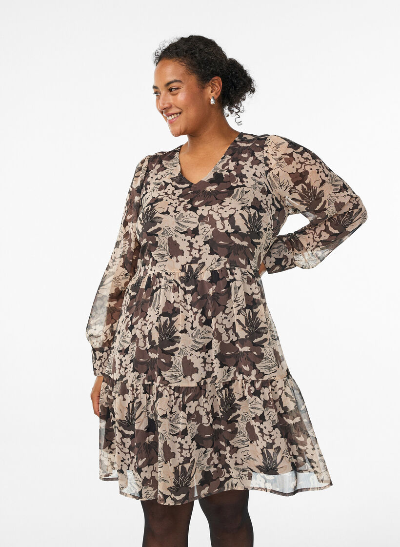 Kort A-linjekjole med blomstertrykk, Black Flower AOP, Model