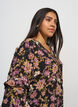 Bluse med blomstertrykk og rysjedetaljer, Svart, Model image number 3