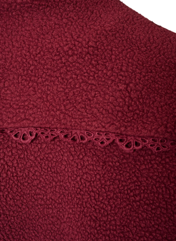 Teddyjakke med brodert kant i hullm&oslash;nster og h&oslash;y hals, R&oslash;d, Packshot image number 4
