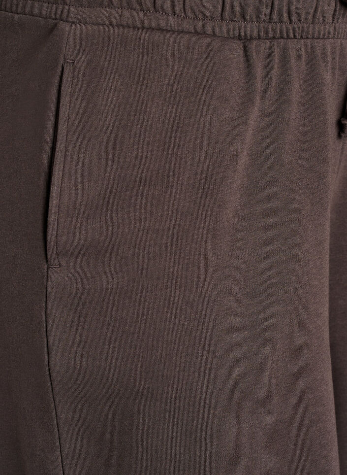 Sweatshorts med h&oslash;y midje og lommer, Brun, Packshot image number 2