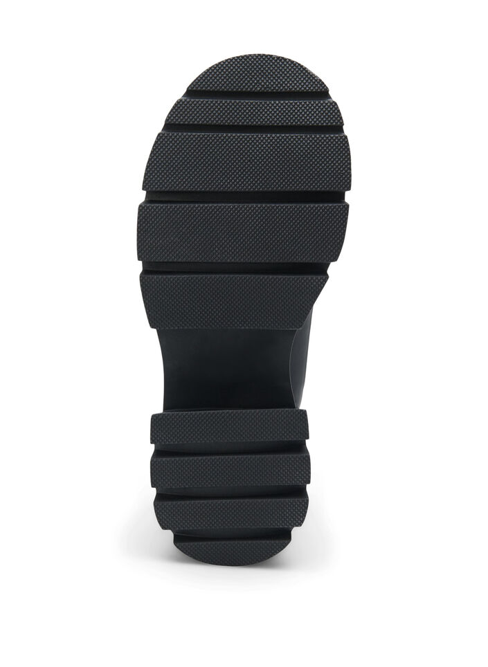 Skinnboot med chunky såle og bred passform, Black, Packshot