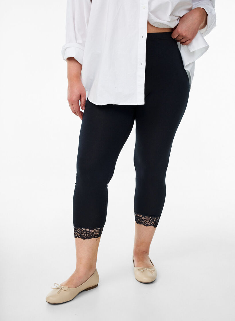 Basis 3/4-leggings med blondekant, Svart, Model image number 0