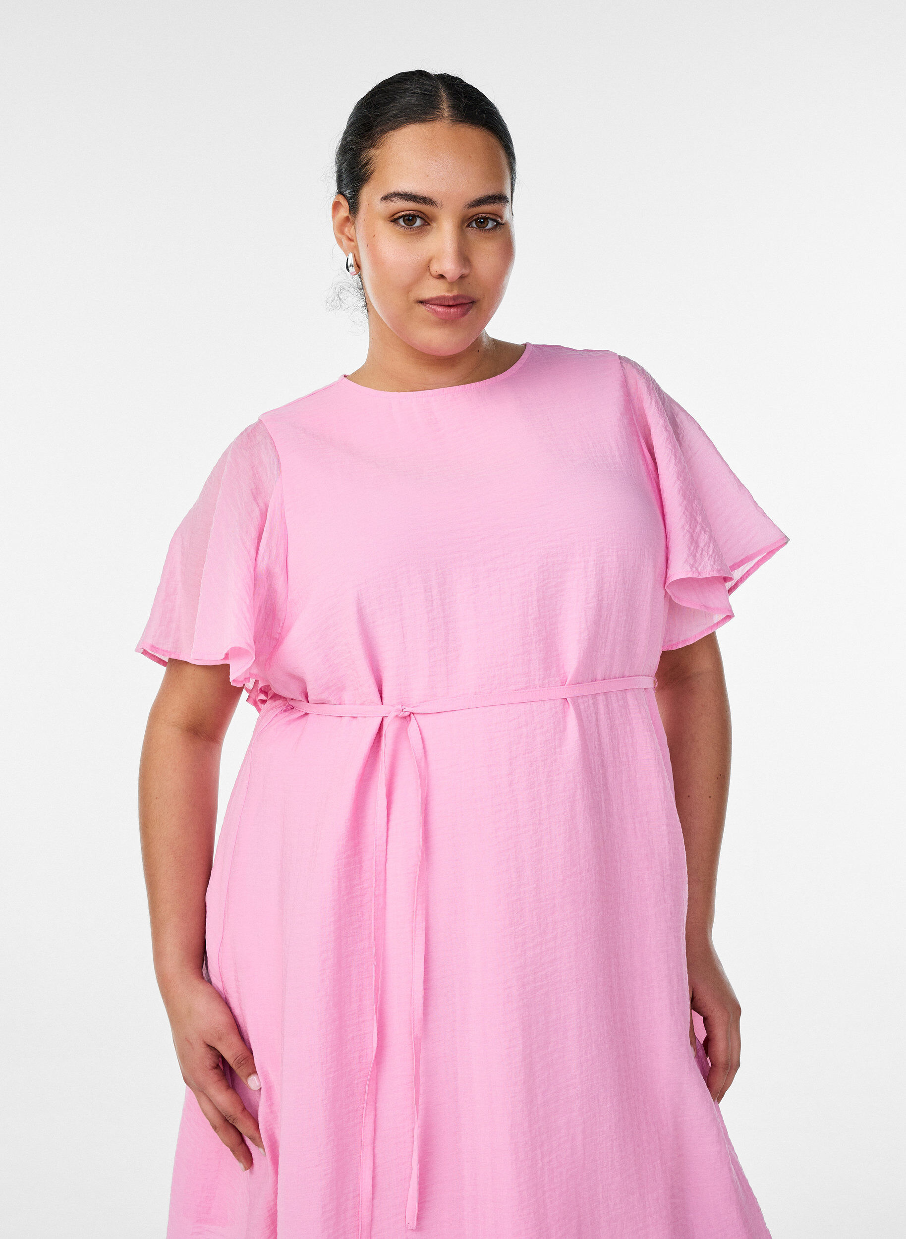 ZizziAnkellang kjole med flagrende ermer og knytebelte, Rosa, Model image number 2