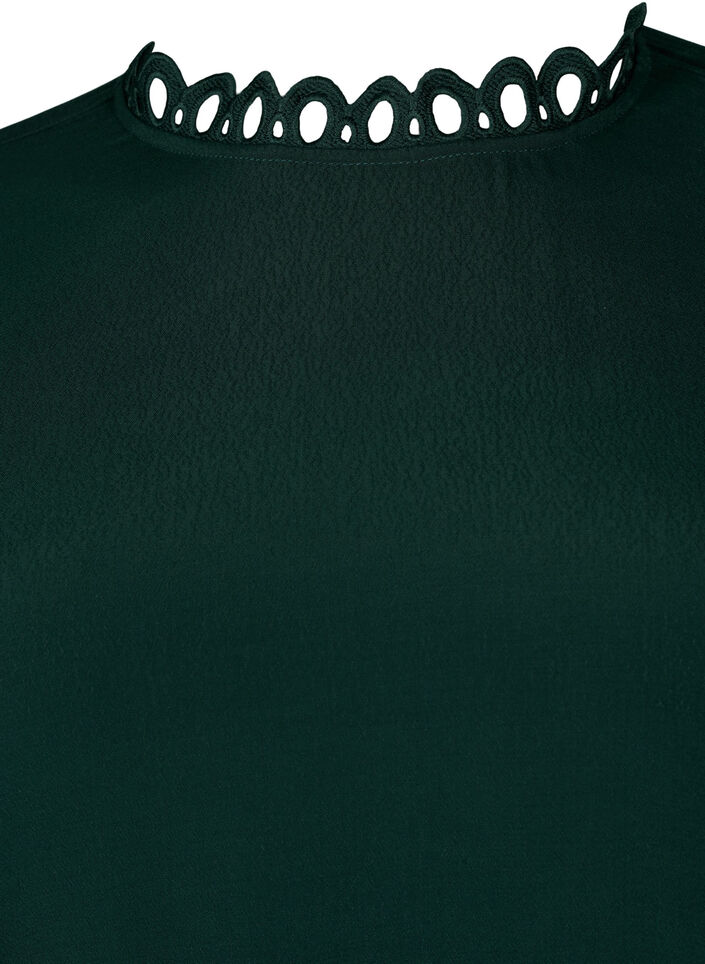 Kjole i viskose med crochet ermer, Scarab, Packshot image number 2