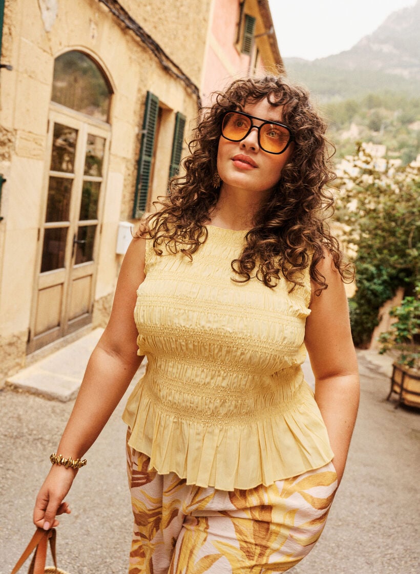 Smock-topp med b&aring;thals og peplum-fald, Gul, Image image number 0