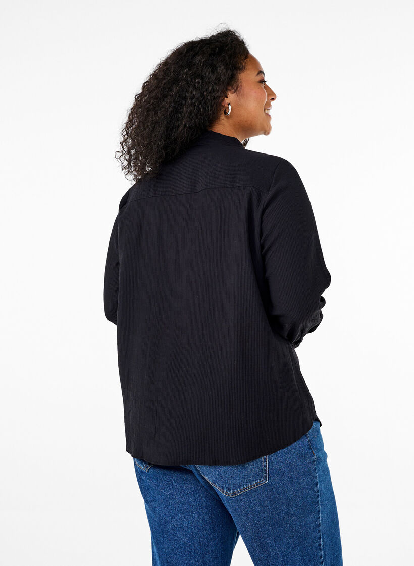 Skjorte med stripet tekstur, Svart, Model image number 2