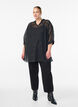 Chiffontunika med fløyelsprikket mønster, Svart, Model image number 1