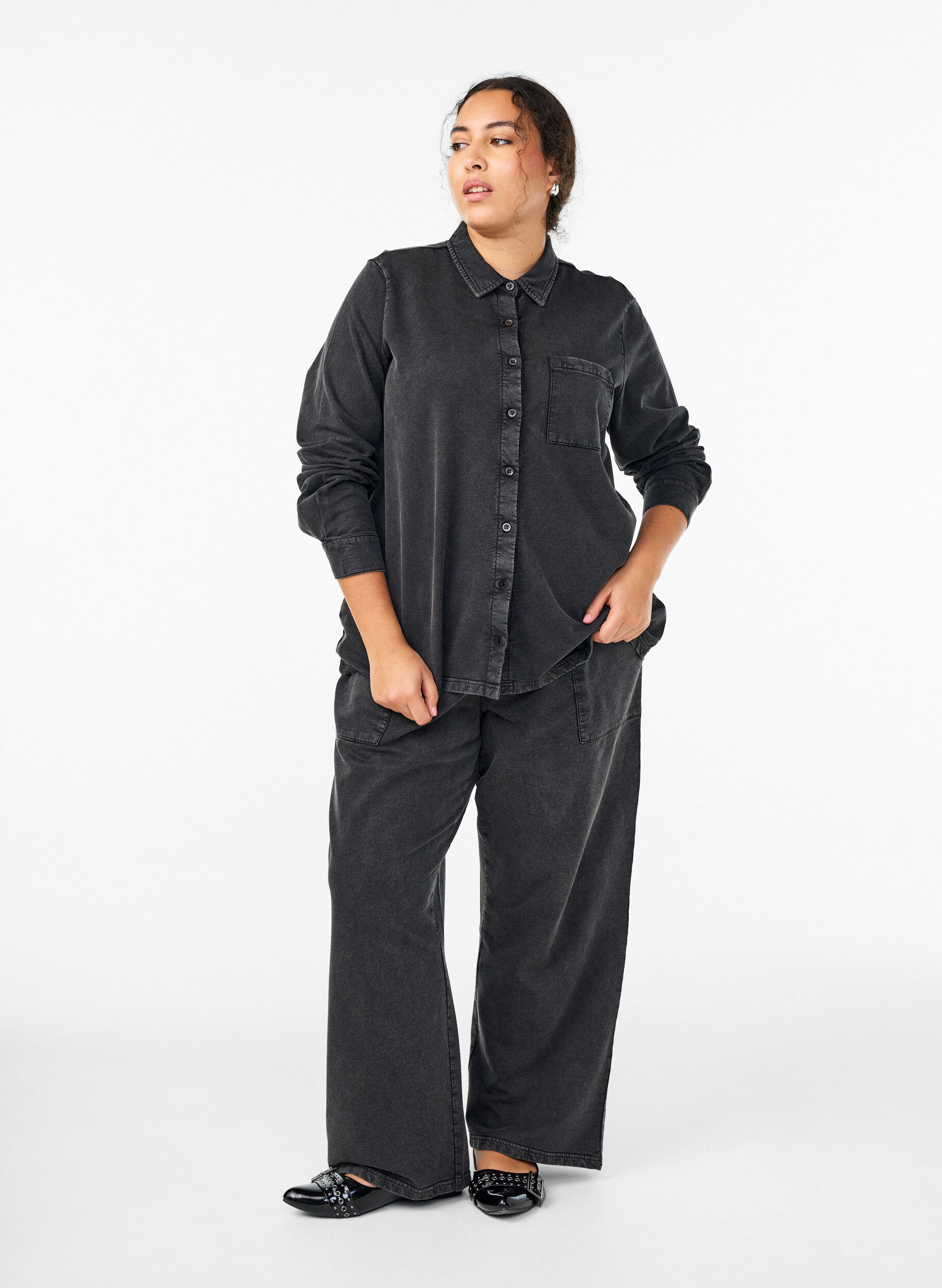 Zizzi Skjorte i genserstoff med vasket effekt, Gr&aring;, Model image number 1