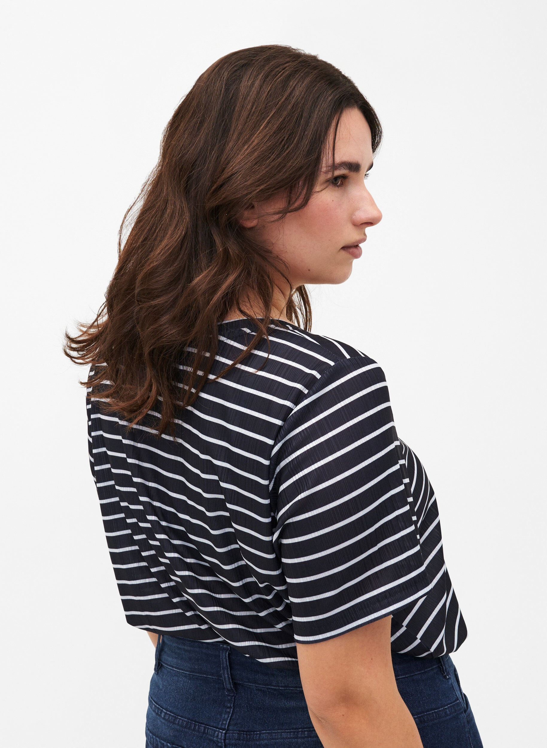 Zizzi FLASH &ndash; T-skjorte med striper, Night S. W. Stripe, Model image number 1