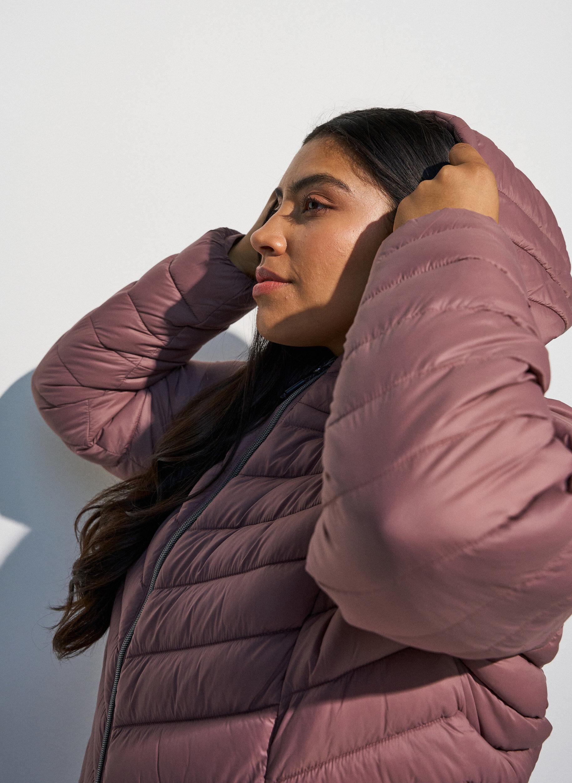 ZizziLett jakke med hette, Rosa, Model image number 3