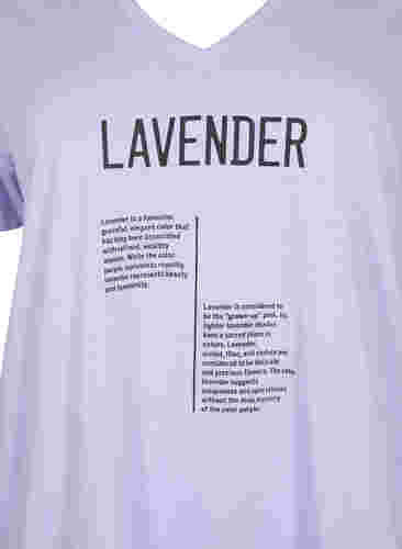 T-skjorte med V-hals og tekst i bomull, Lavender w. Text, Packshot image number 2