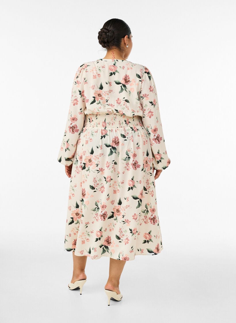 Midikjole med smock og dekorative knapper, Beige, Model image number 1