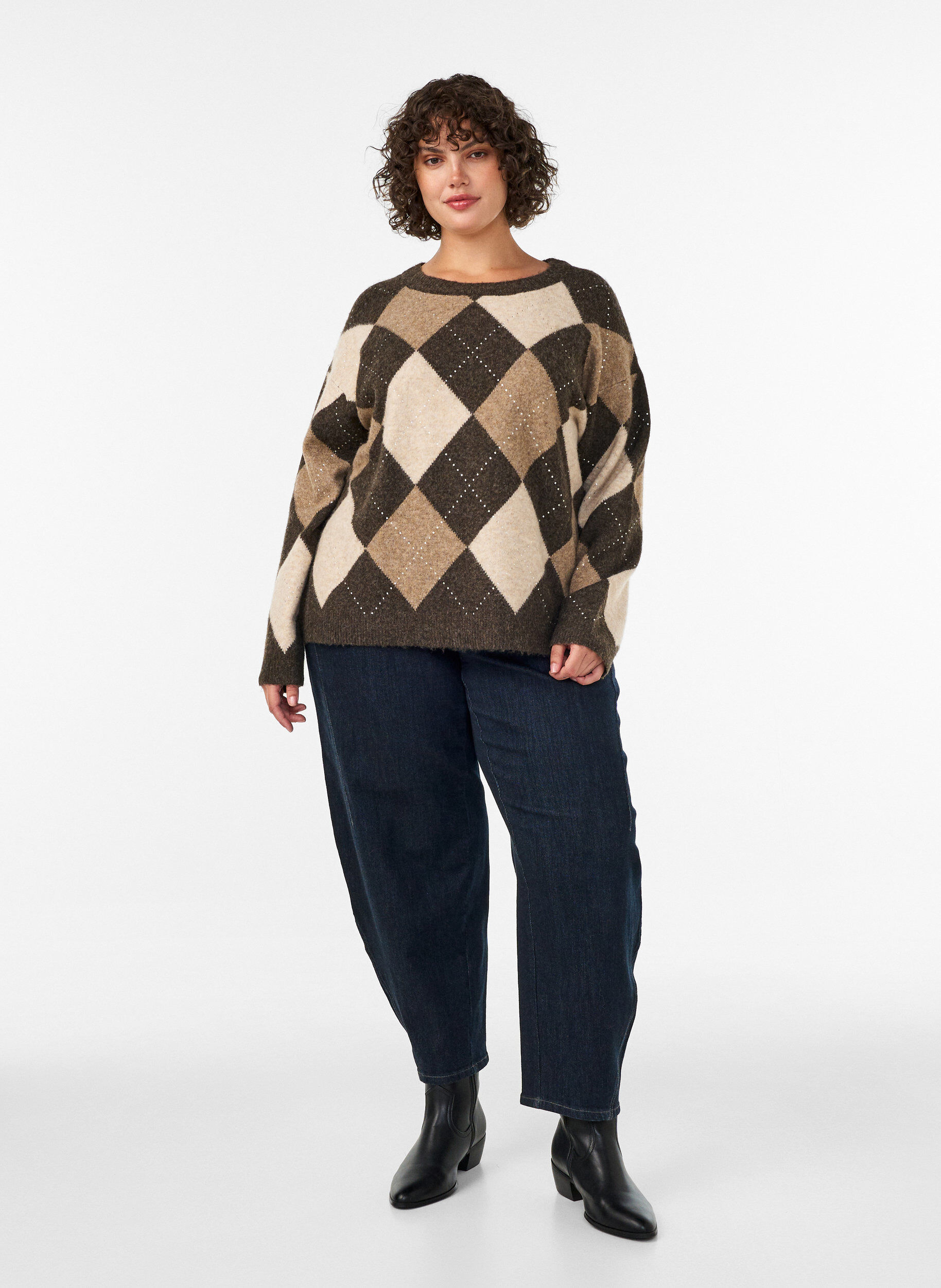 ZizziStrikket topp med argyle m&oslash;nster og rhinesteiner, Brun, Model image number 1