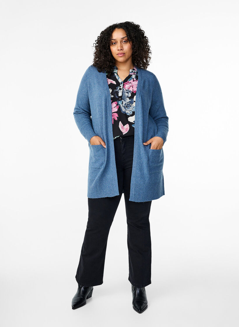 Ribbestrikket cardigan med lommer, Bl&aring;, Model image number 1