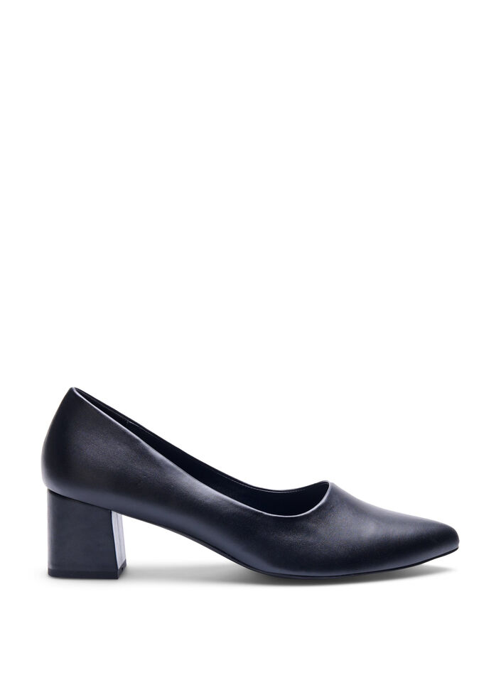 Wide fit - Pumps i skinn med spiss tå, Black, Packshot image number 0