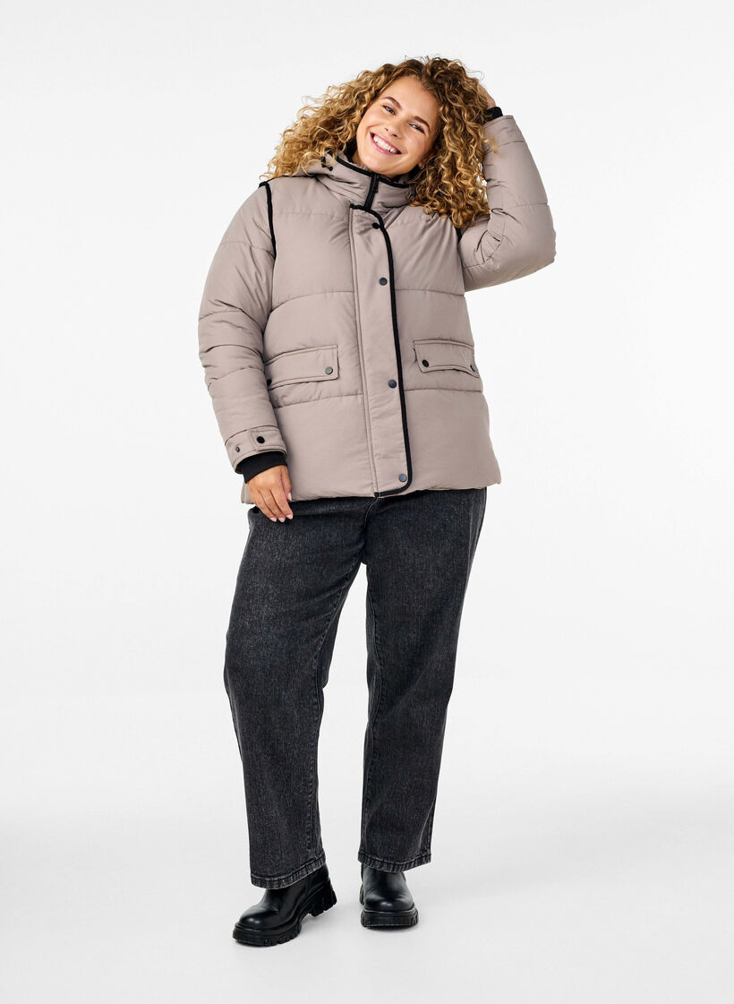 Kort puffjakke med kontrastdetaljer, Beige, Model image number 1