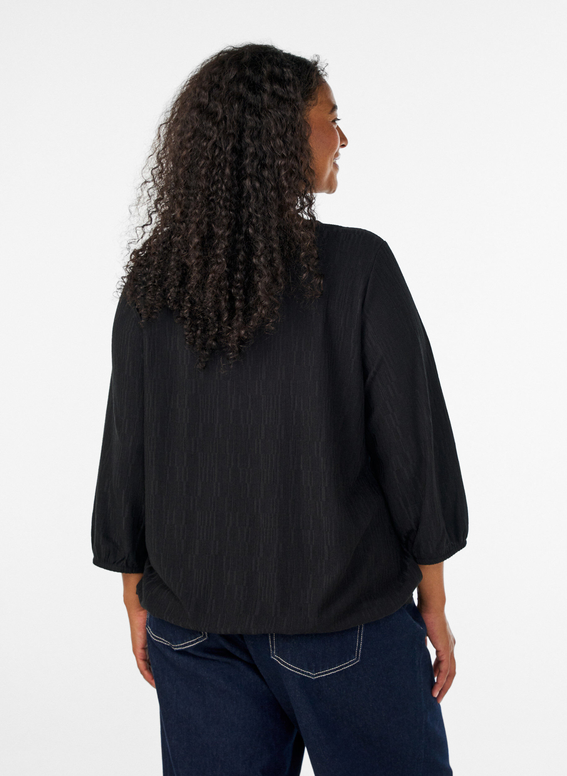 ZizziBluse med tekstur og 3/4 ermer, Svart, Model image number 2