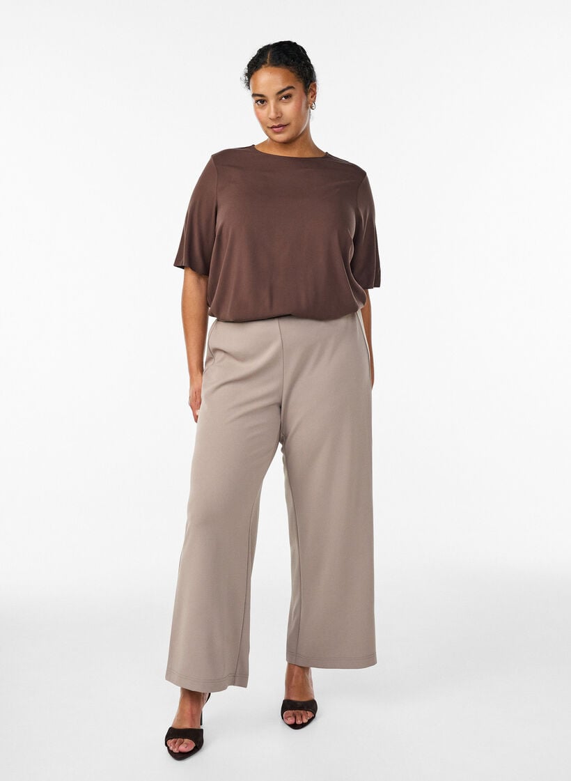 Vevet bluse med korte ermer og rund hals, Brun, Model image number 1