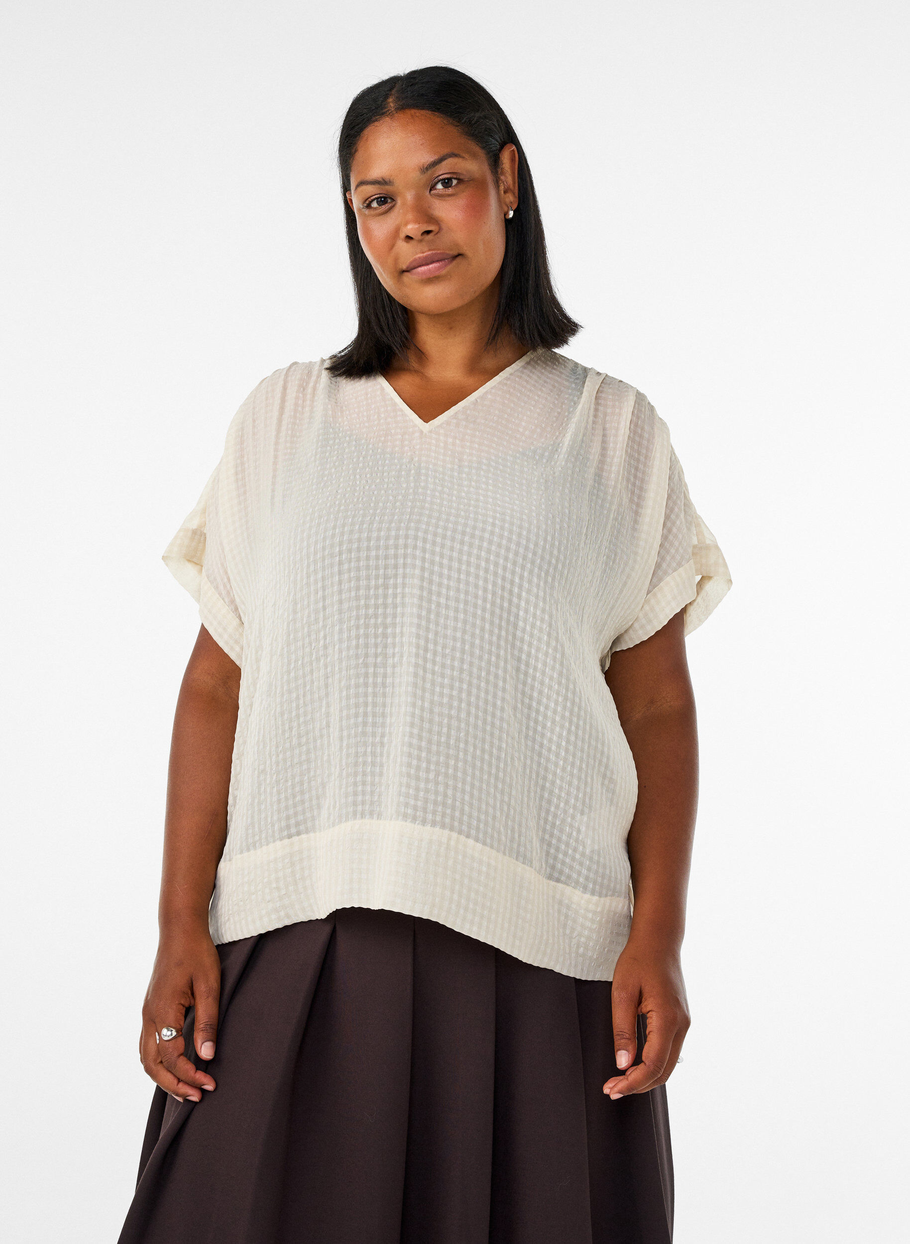 ZizziSeersucker bluse med V-hals, Beige, Model image number 0