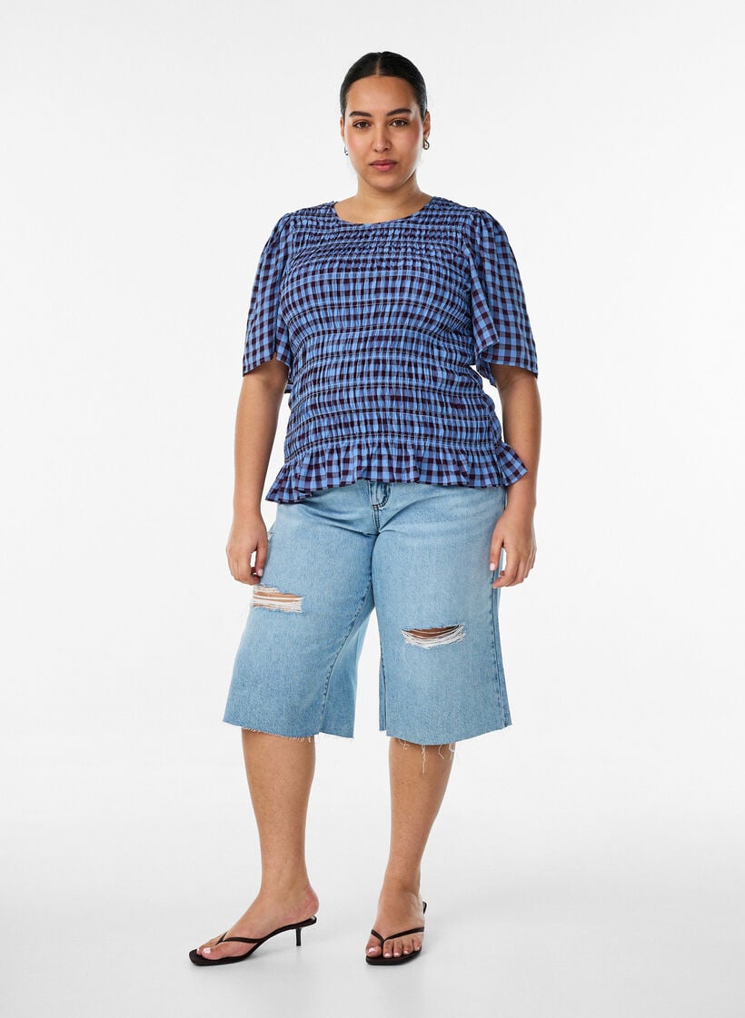 Bluse med smock, gingham-m&oslash;nster og rysjekant, Bl&aring;, Model image number 1