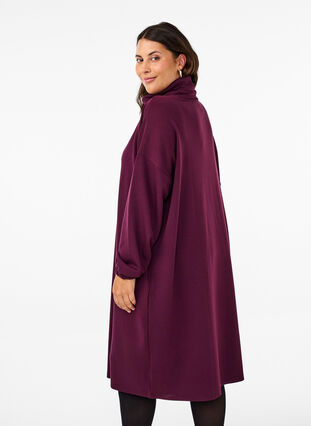 Zizzi Turtleneck kjole i A-linjefasong, Rød, Model image number 2