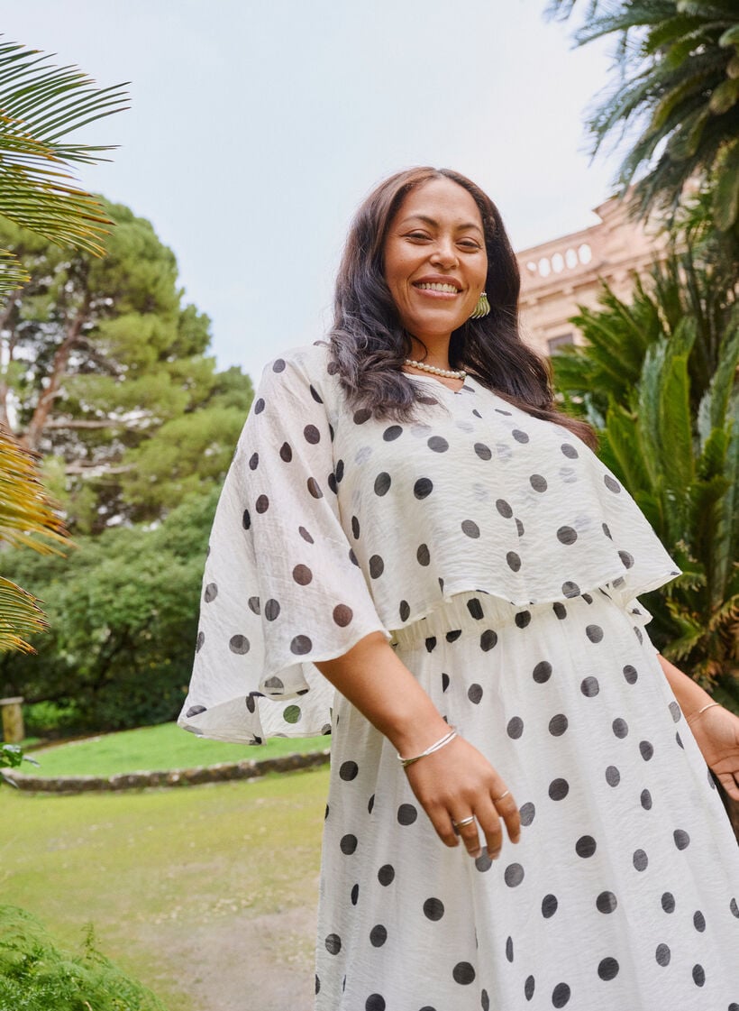 Lag-p&aring;-lag topp med prikkem&oslash;nster, Vanilje, Image image number 0