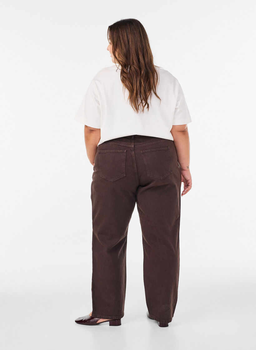 Fargede Kiana straight fit jeans, Brun, Model