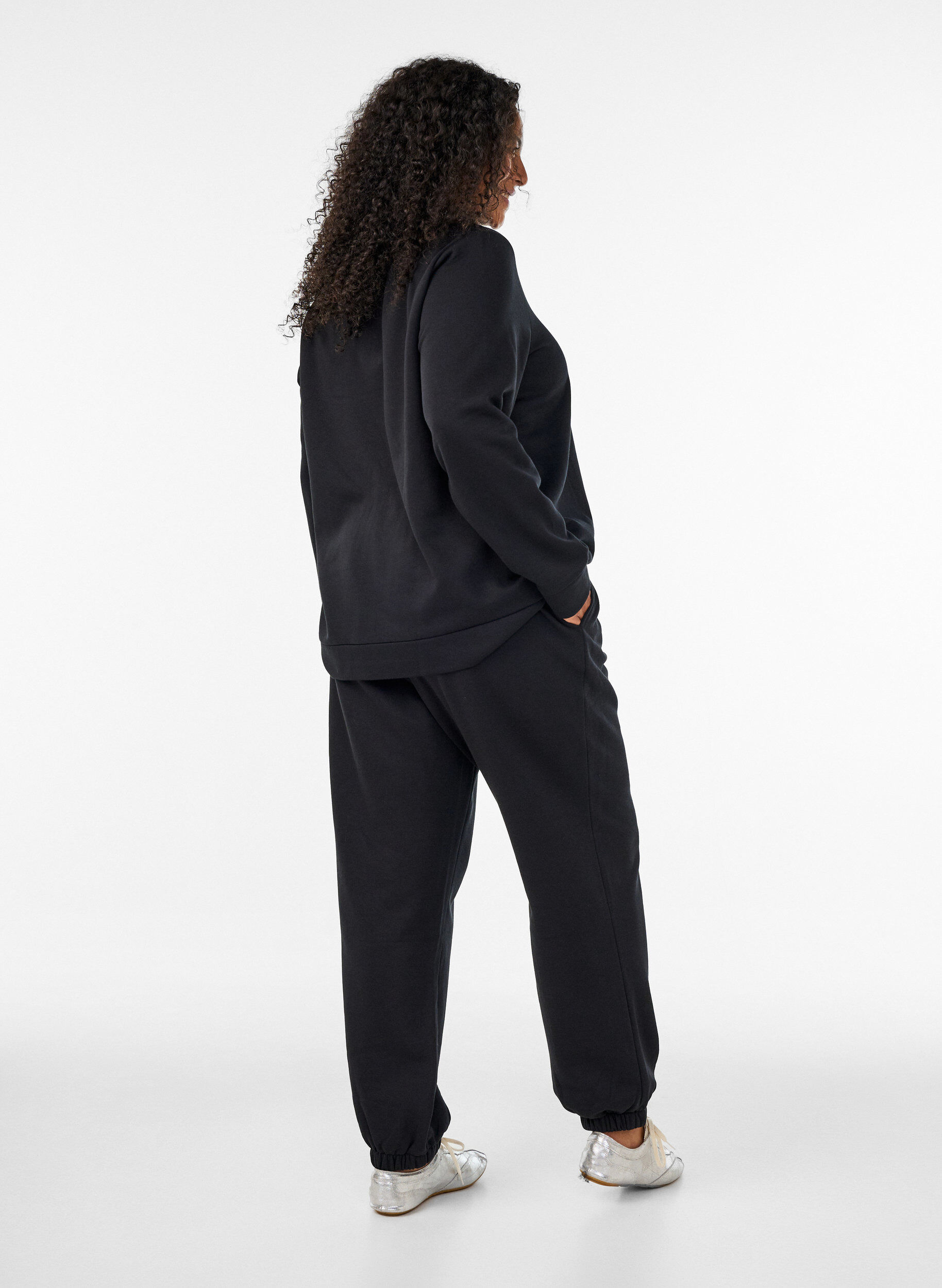 ZizziJoggebukser med h&oslash;y midje og sn&oslash;ring, Svart, Model image number 1