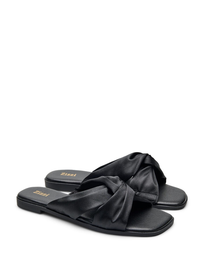 Wide fit - Slip-in med kryssede satengstropper, Black, Packshot