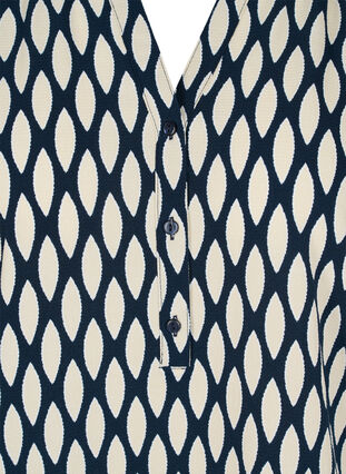 Bluse med korte ermer og V-hals, Oval AOP, Packshot image number 2