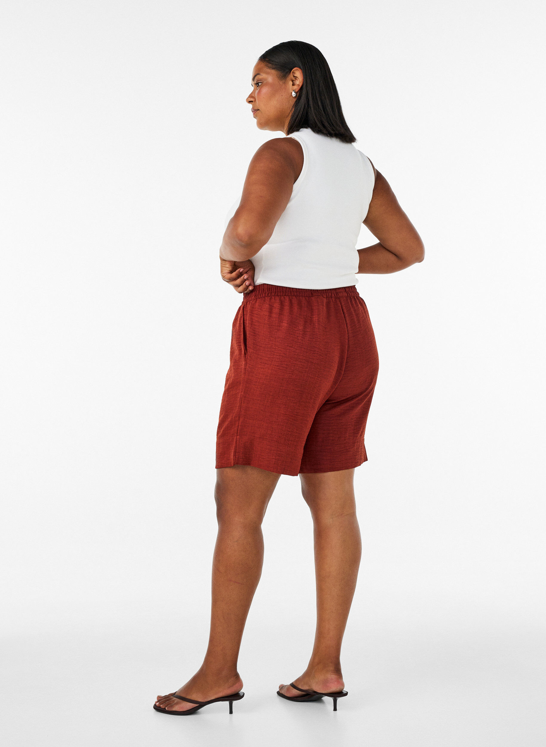 ZizziShorts med lommer og h&oslash;y midje, R&oslash;d, Model image number 2