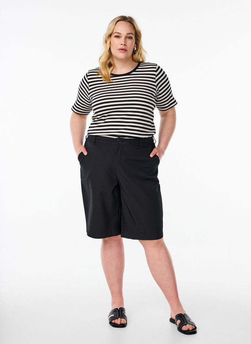 T-shirt med striper og ribbestrikket struktur, Svart, Model image number 1