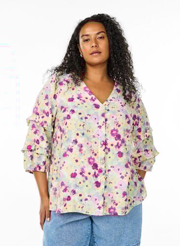 Zizzi Bluse med volangedetaljer og blomstertrykk, Vanilje, Model image number 0