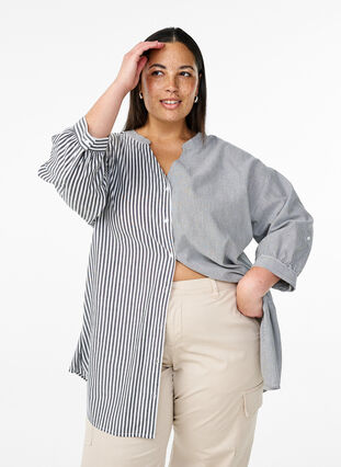 Zizzi Rutete tunika med 3/4 ermer, Svart, Model image number 0