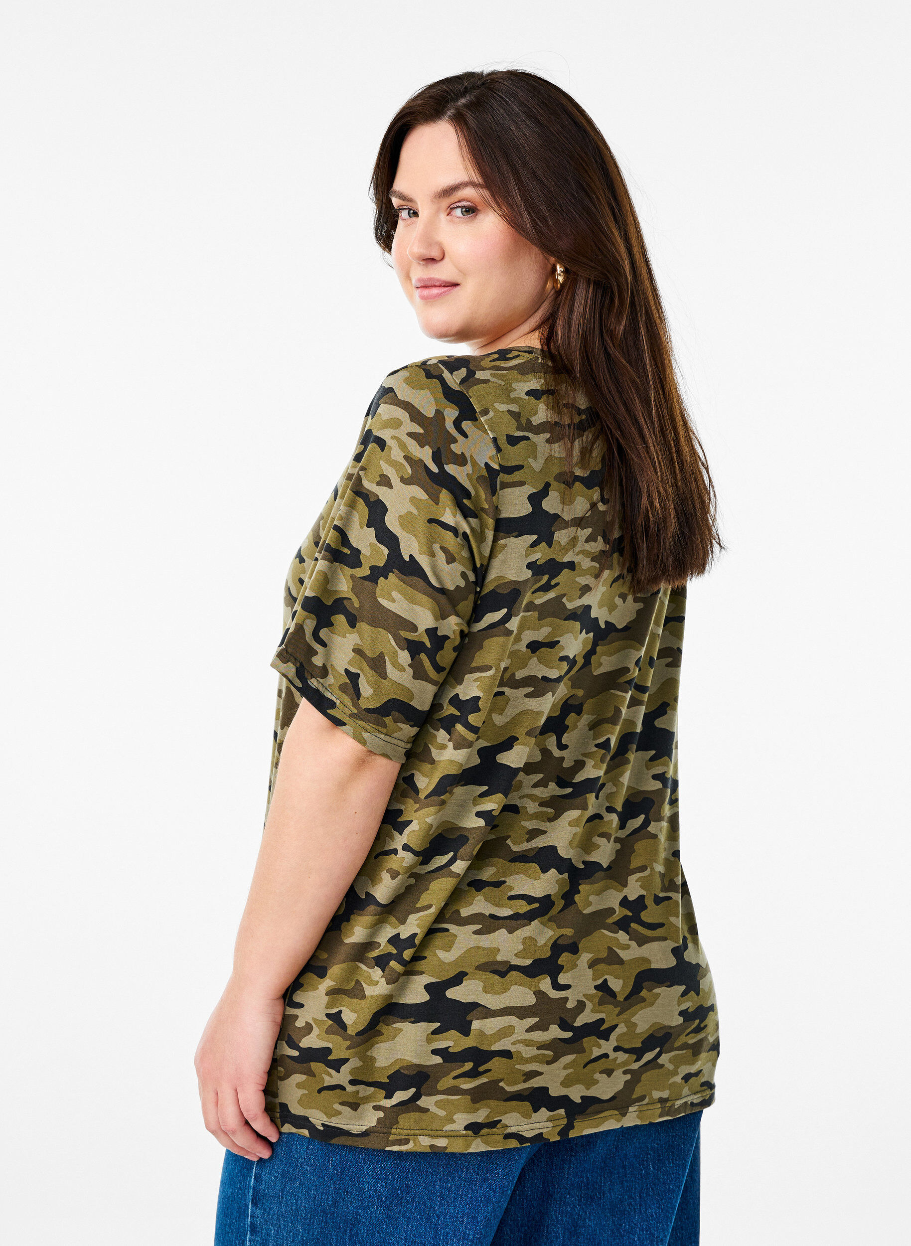 ZizziT-skjorte med TENCEL&trade; Lyocell og kamuflasjetrykk, Gr&oslash;nn, Model image number 2