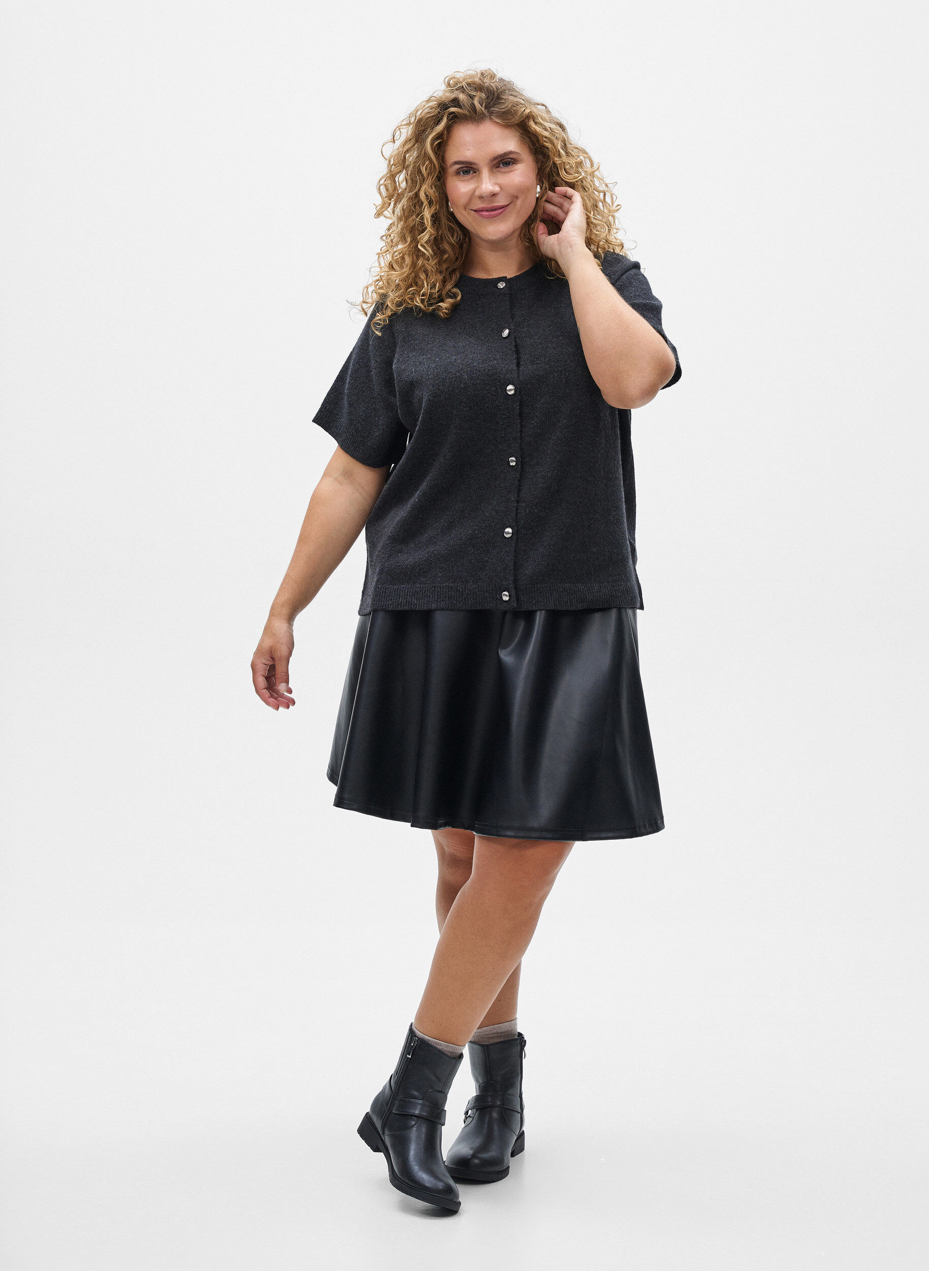 ZizziStrikket cardigan med korte ermer, Gr&aring;, Model image number 1