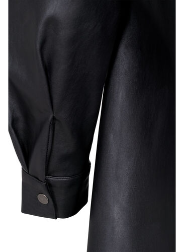 Lang skjorte i imitert skinn, Black, Packshot image number 3