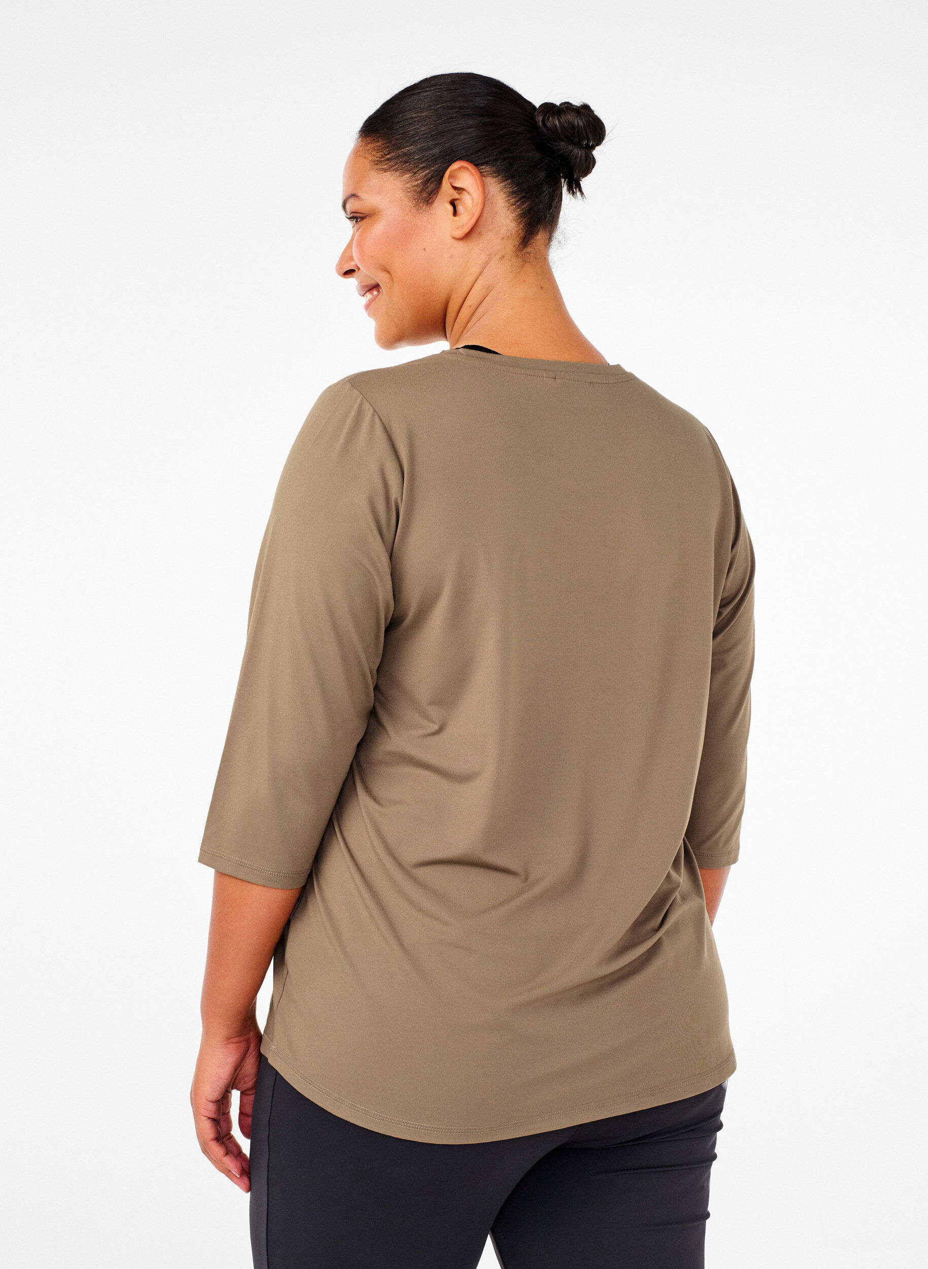 Zizzi Treningsgenser med 3/4-ermer, Beige, Model image number 2