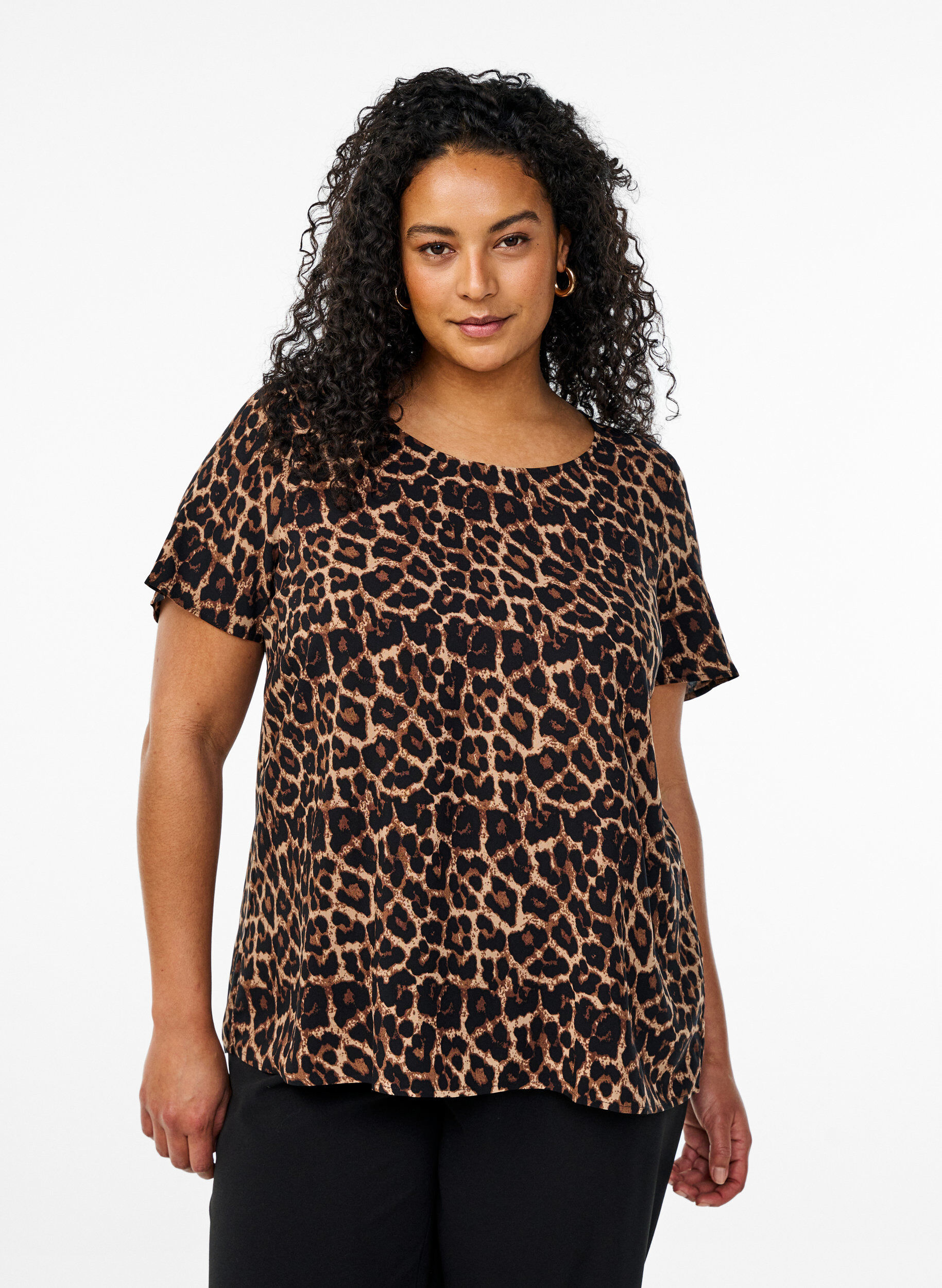 Zizzi FLASH - Kortermet bluse i viskose med trykk, Brun, Model image number 0