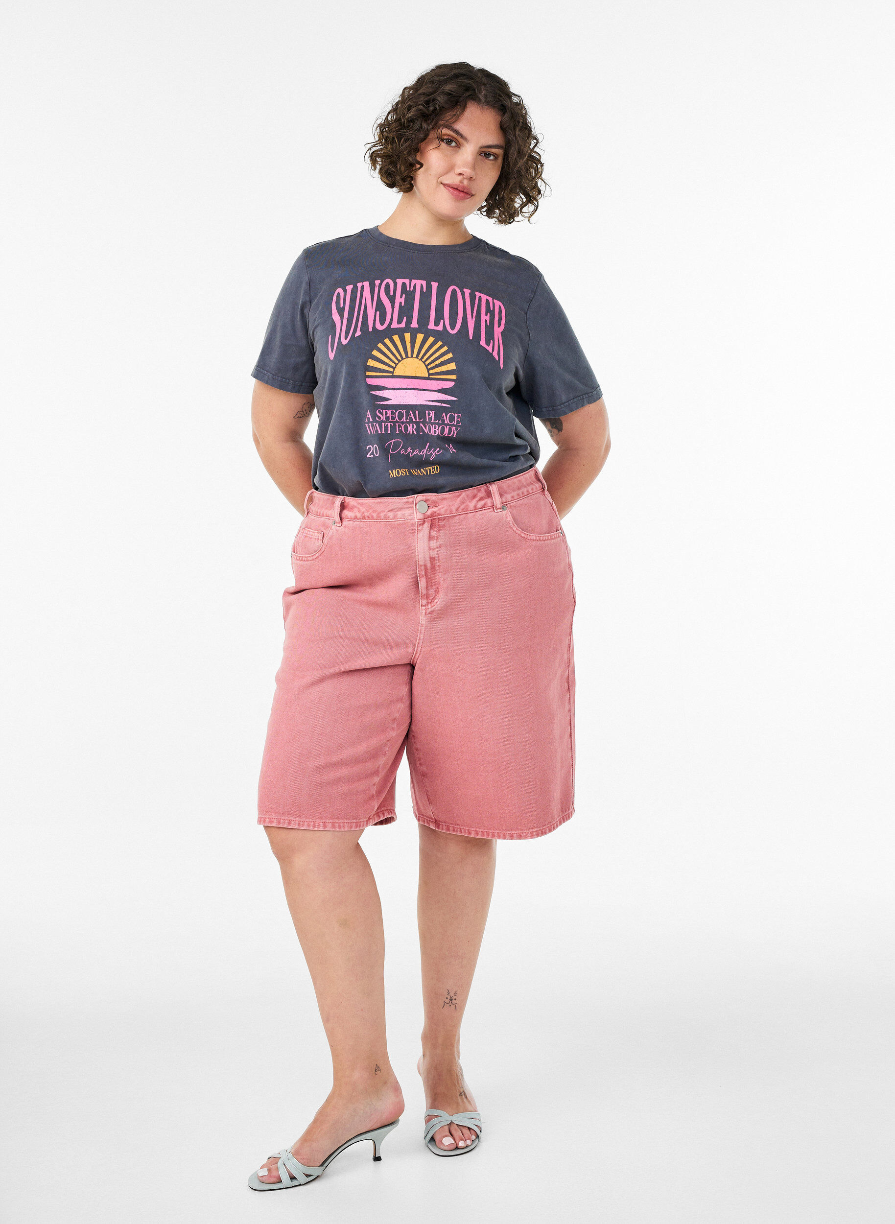 ZizziT-skjorte i bomull med frontprint og vasket look, Gr&aring;, Model image number 1