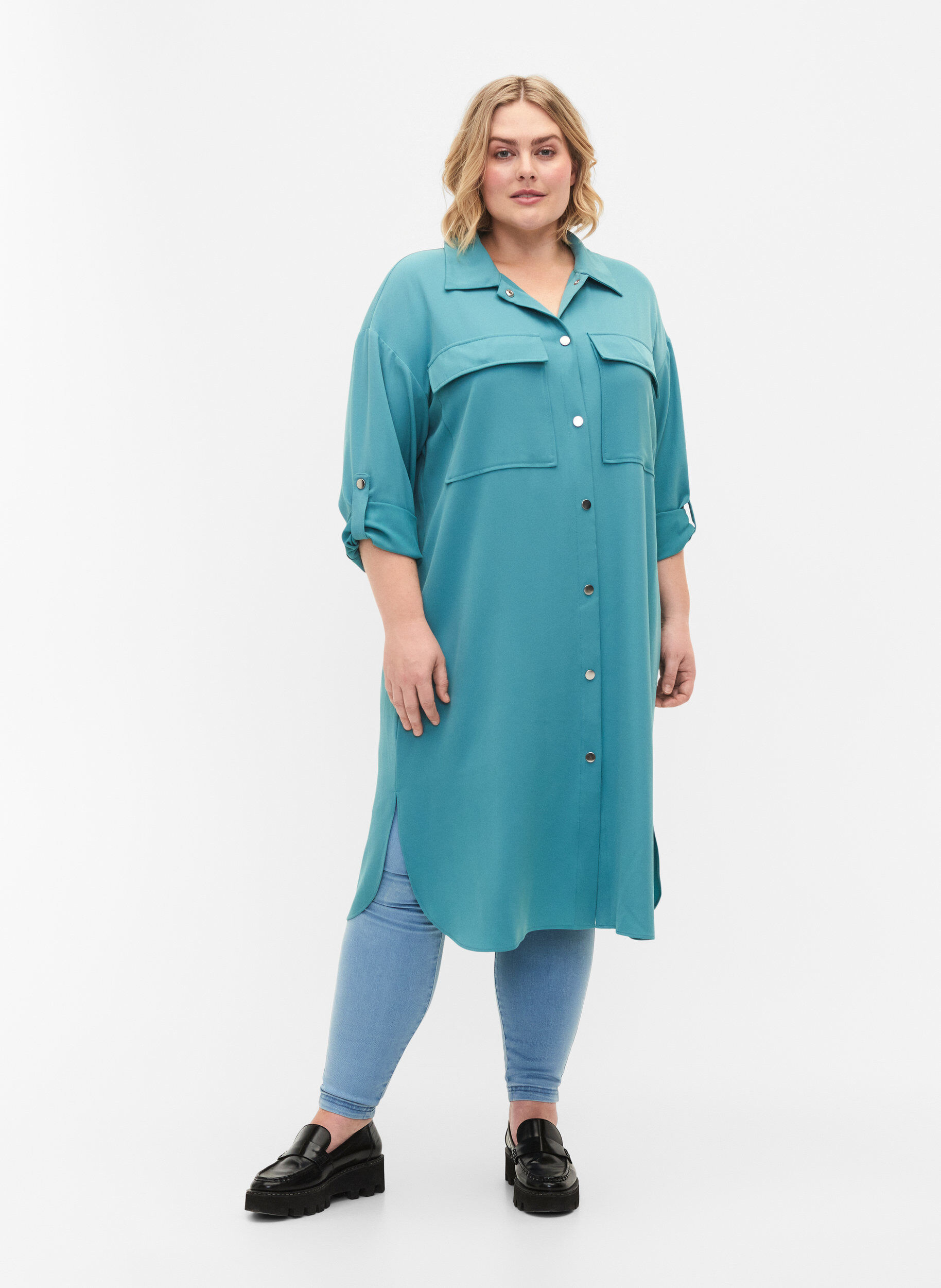 Zizzi Lang skjortejakke med knappelukking, Brittany Blue, Model image number 2